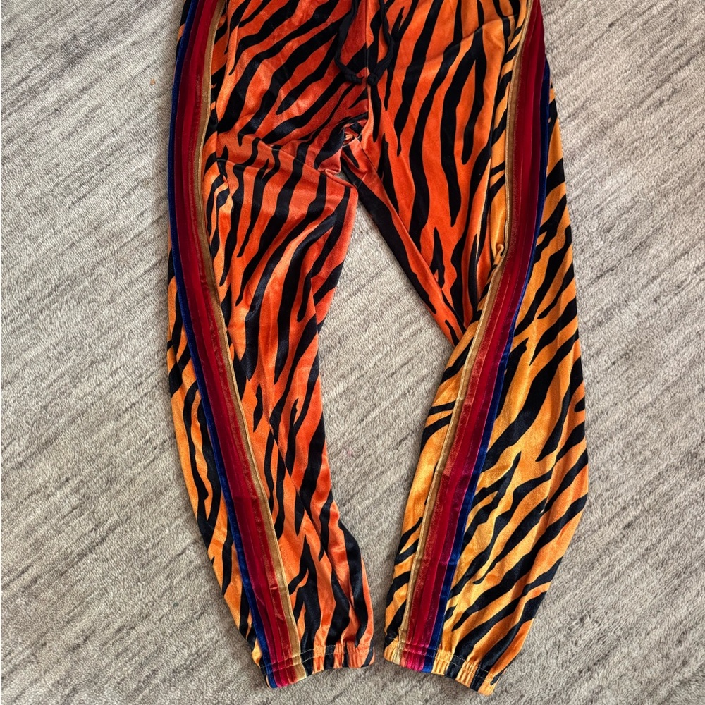 Aviator Nation Tiger Velvet Pants Size S (New Never Worn) - Picture 3 of 6